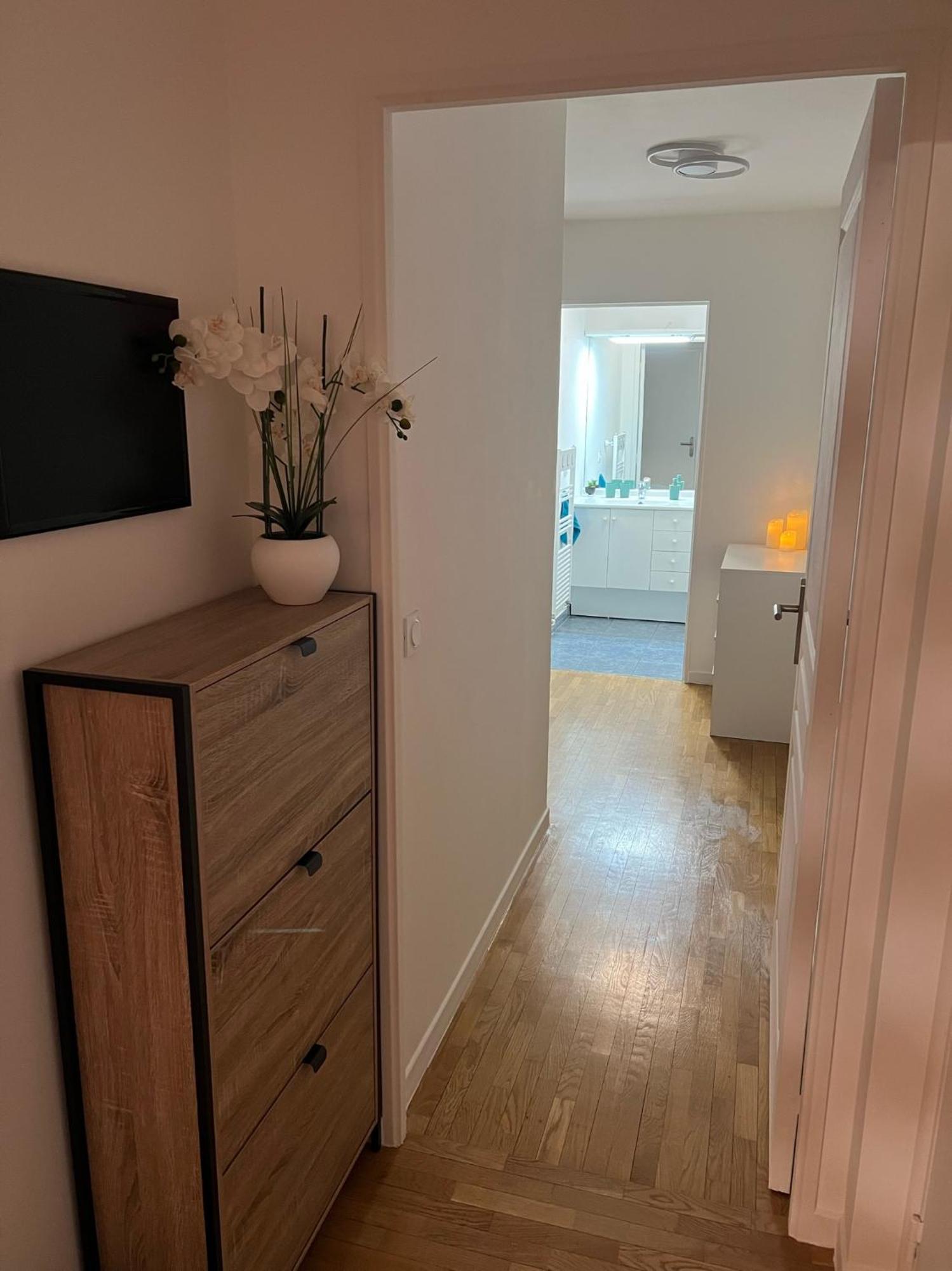 Paris-Montrouge Magnifique Appartement 3 Pieces De 75M2 Avec Parking - Tres Cosy Pour 1 - 8 Personnes Refait A Neuf -Entire Apartment Luxurious And Warm -Montrouge Paris 14Eme - Proche Aeroport Orly Parc Expositions Porte De Versailles Free Wifi Grat エクステリア 写真